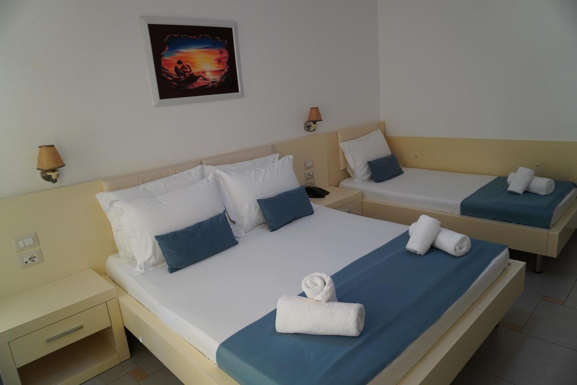 Hotel Agel Sarandë 외부 사진