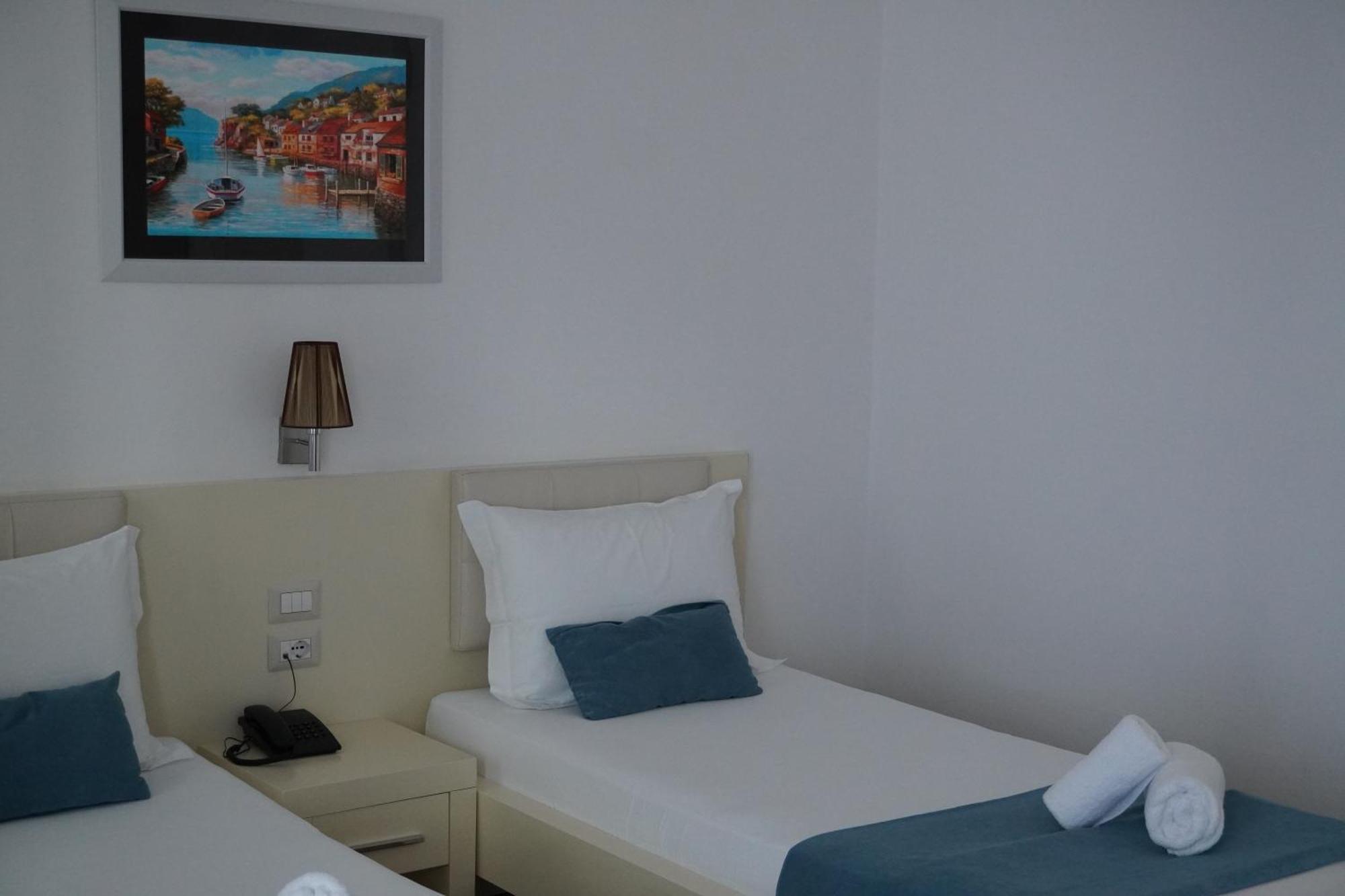 Hotel Agel Sarandë 외부 사진