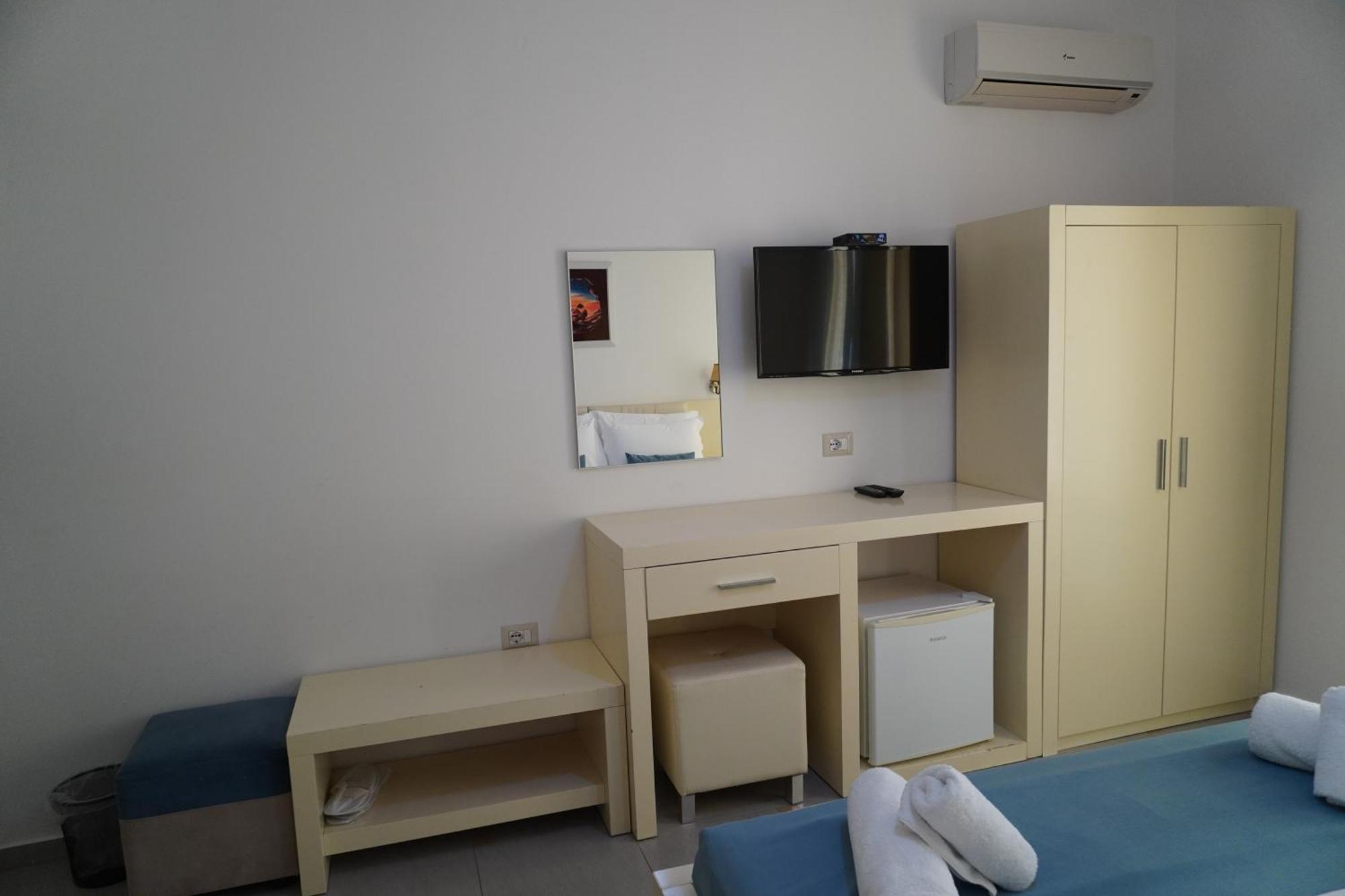 Hotel Agel Sarandë 외부 사진